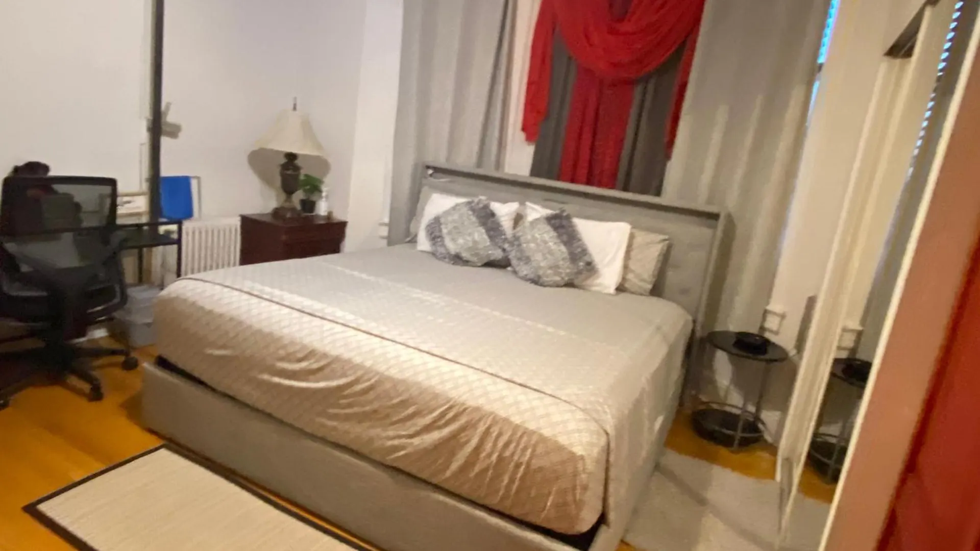 Room In Guest Room - 7Privateroom Jacuzzimassage Sitparking15Mins2Ny Fairview Guest house